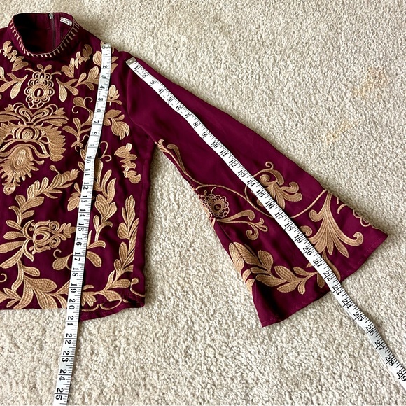 GIMMICKS Embroidered Bell Sleeve Mock Neck Boho Blouse—SZ. XS - Picture 16 of 17